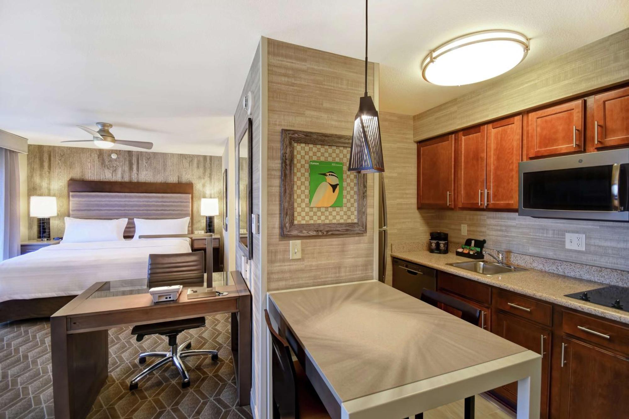 Hotel Homewood By Hilton At The Waterfront 3*